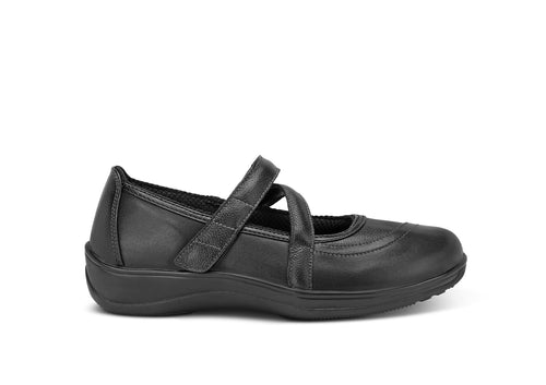 Celina - Image 9